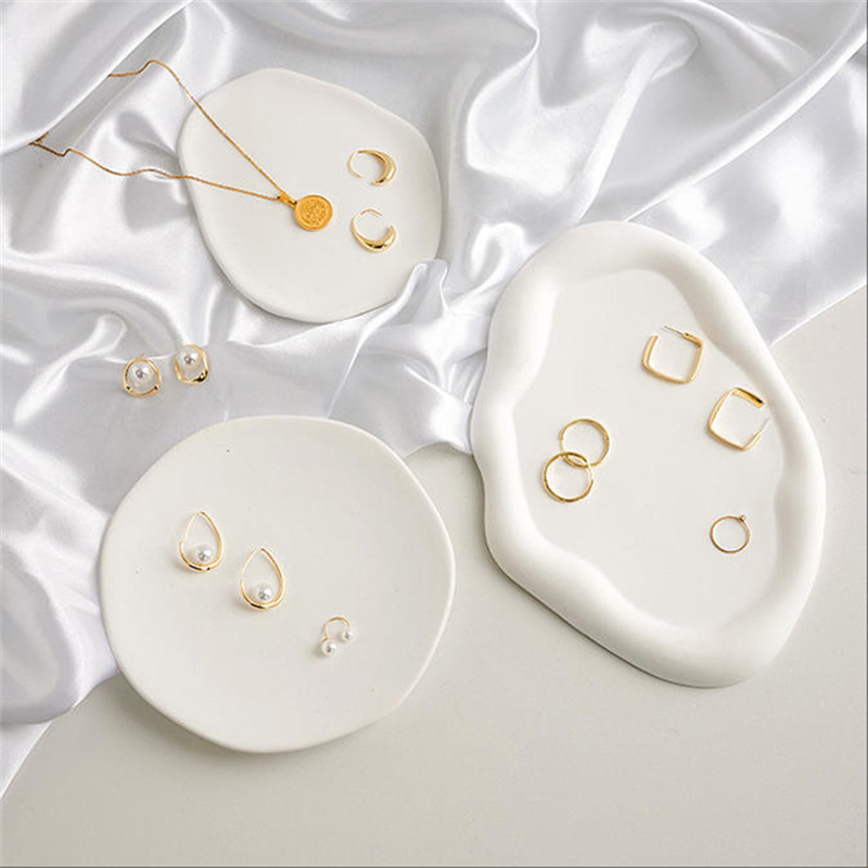 Plateau à bijoux blanc élégant - Travertine Tray Oval avis et prix