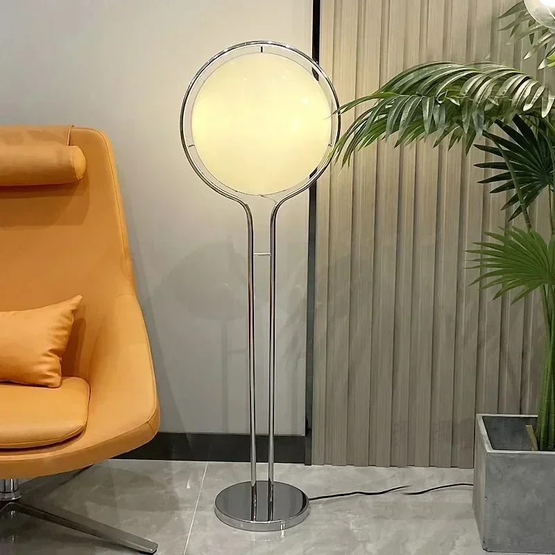 Lampe sur pied de style nordiq - Interior Design Years avis et prix