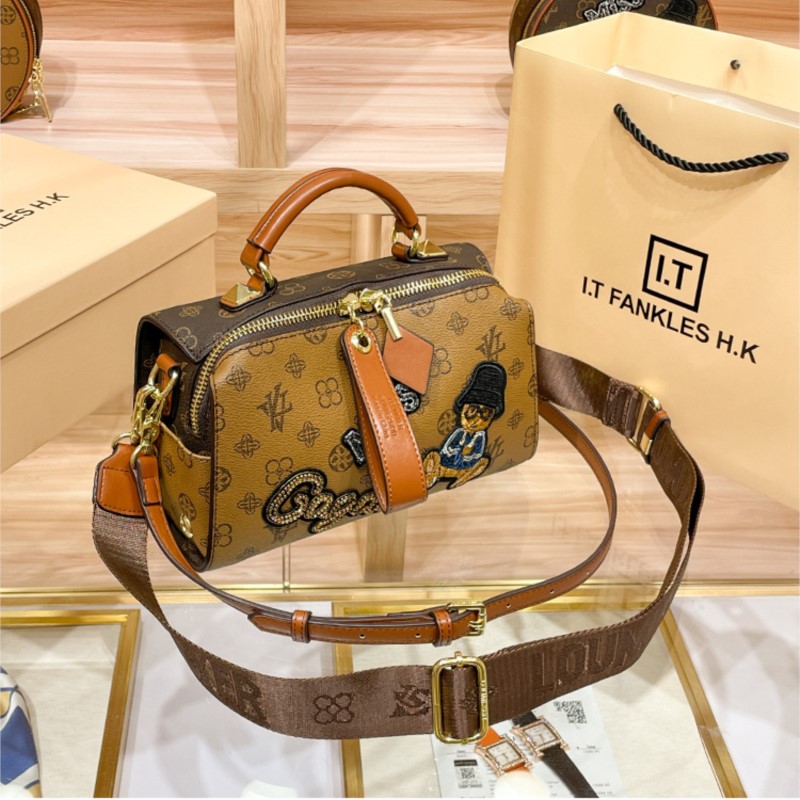 Sac à main léger de marque de  - Interior Design High End avis et prix